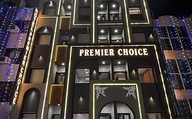 Hotel Premier Choice - Just 50 Meters Dargah Buland Darwaja View